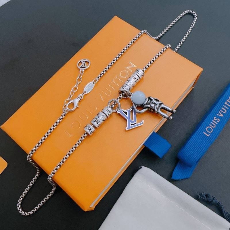 Louis Vuitton Necklaces